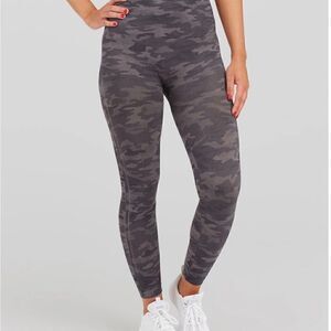 Spanx Look At Me Now Seamless Leggings Tight Heather Camo Grey Size Large
